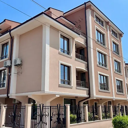 Bella Deluxe Appartement *